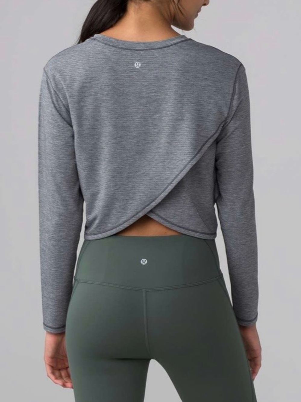 LULULEMON Gray Heathered Black Pushing Limits Long Sleeve Mesh Crop Top Size 10